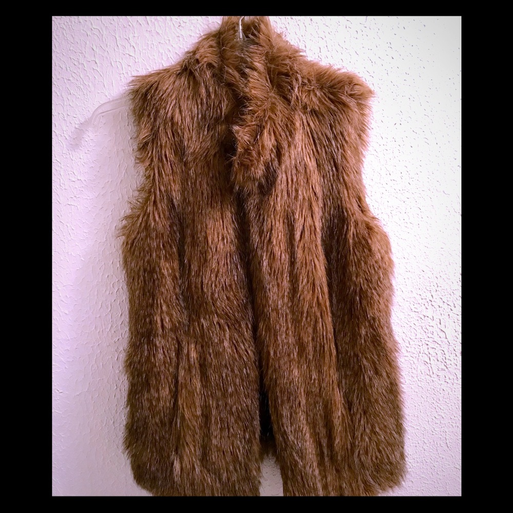 Amazing Rachel Zoe faux fur vest sz xs